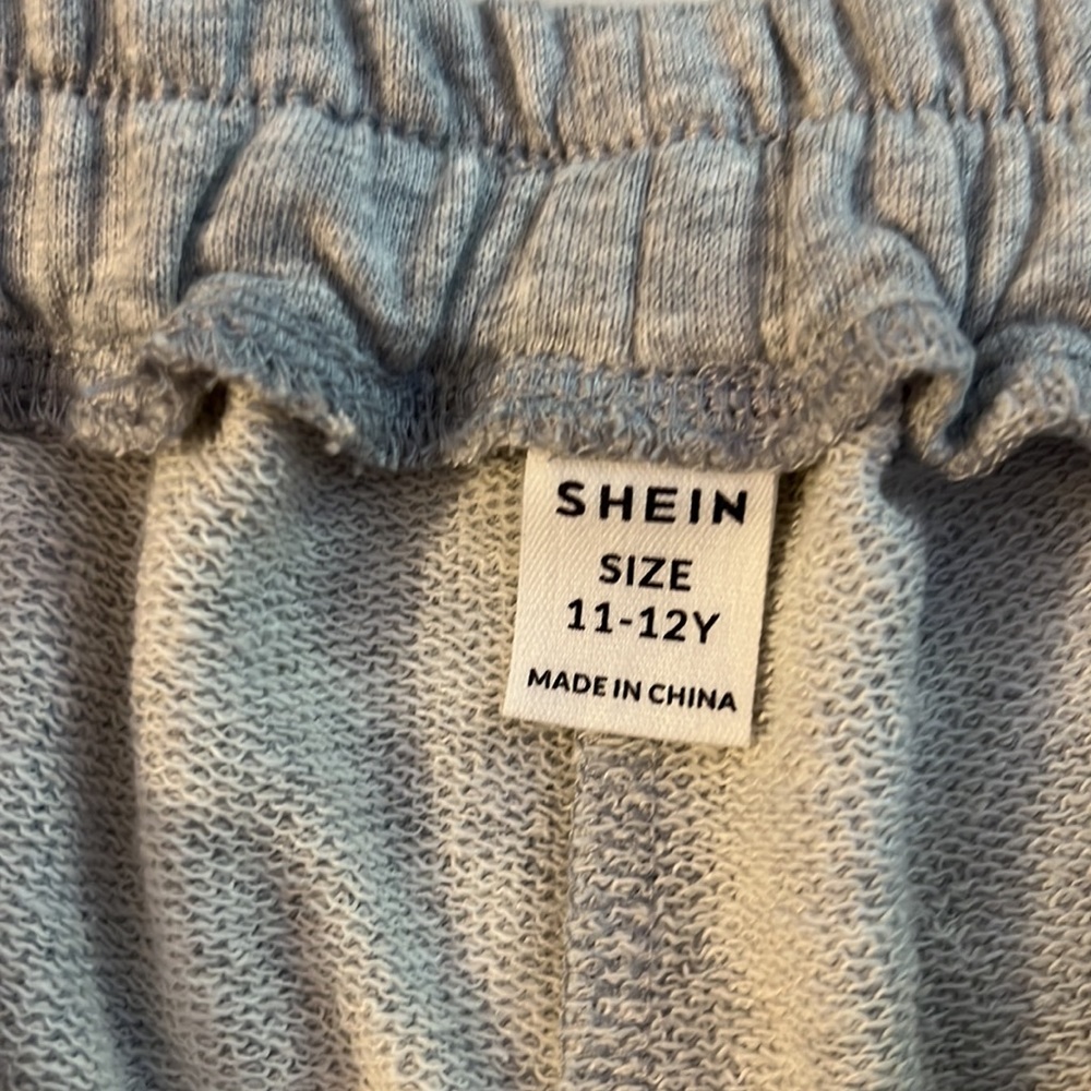 SHEIN Girls - Picture 3 of 3